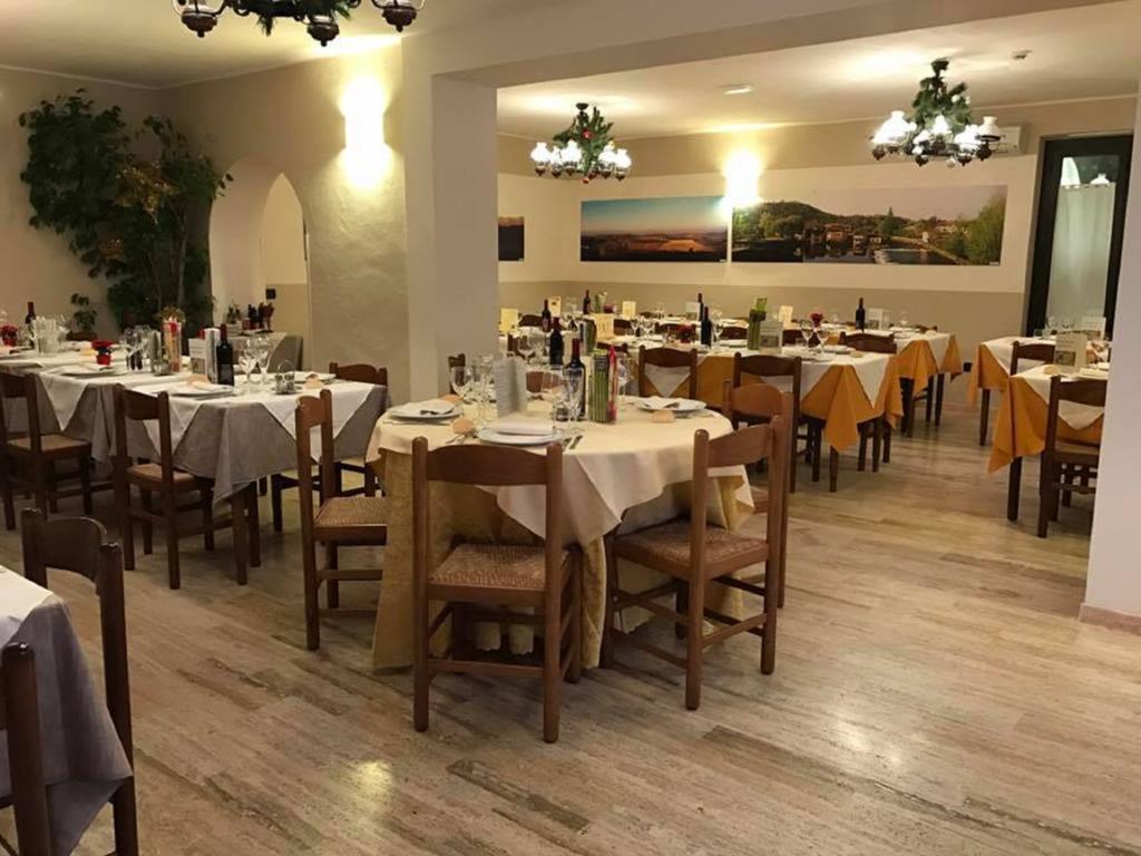 Hotel Ristorante La Grotta Castiglione Delle Stiviere Luaran gambar