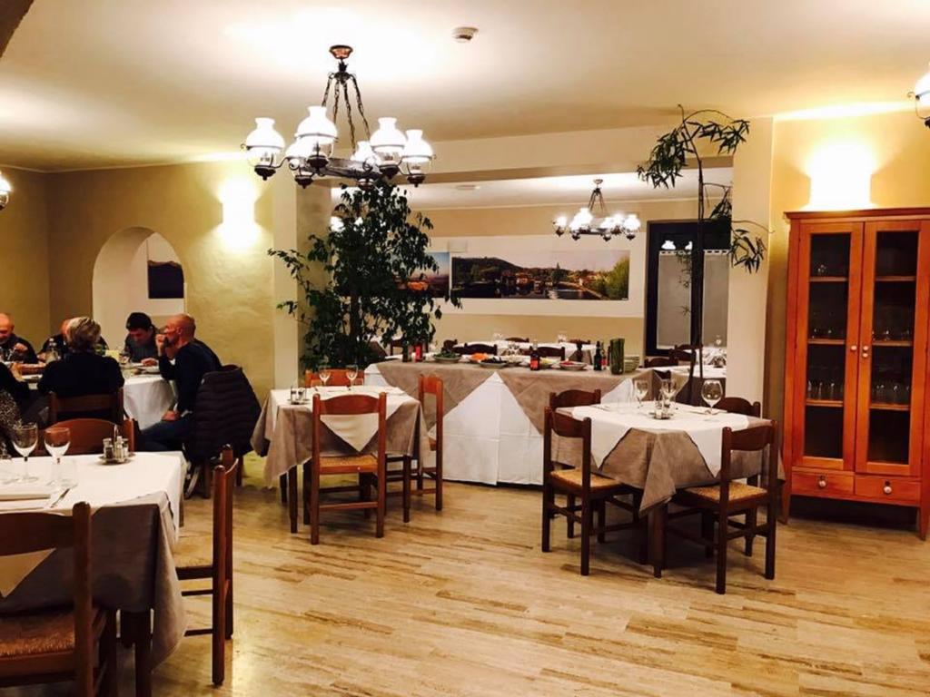 Hotel Ristorante La Grotta Castiglione Delle Stiviere Luaran gambar