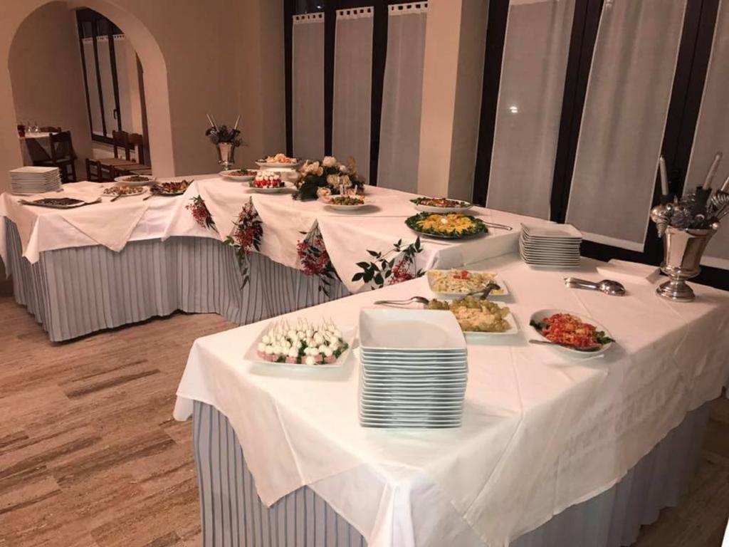 Hotel Ristorante La Grotta Castiglione Delle Stiviere Luaran gambar