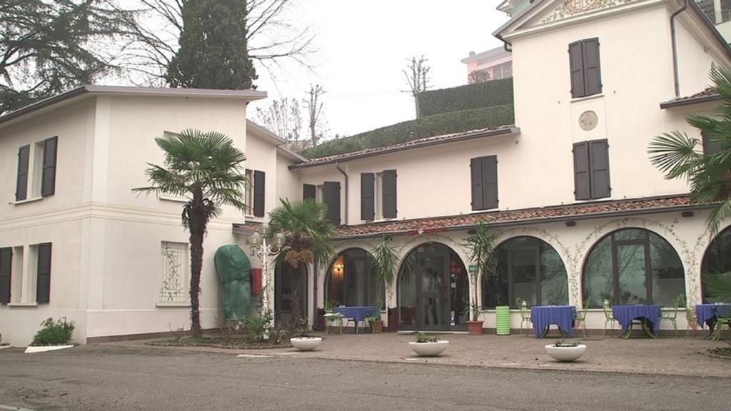 Hotel Ristorante La Grotta Castiglione Delle Stiviere Luaran gambar