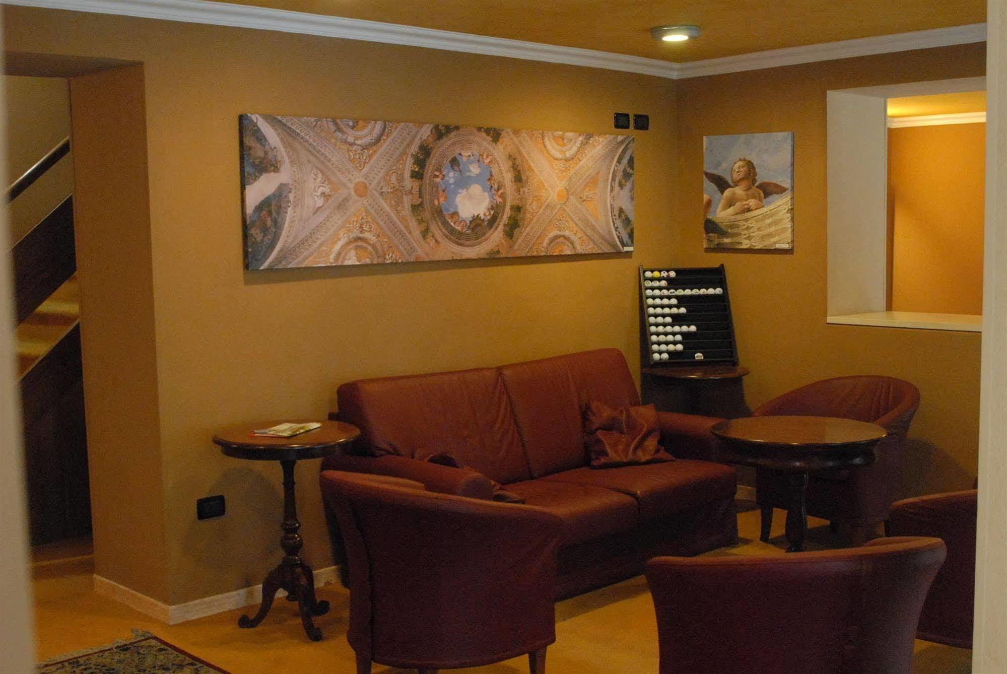 Hotel Ristorante La Grotta Castiglione Delle Stiviere Luaran gambar